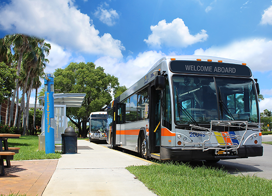 BCT Bus at Broward College